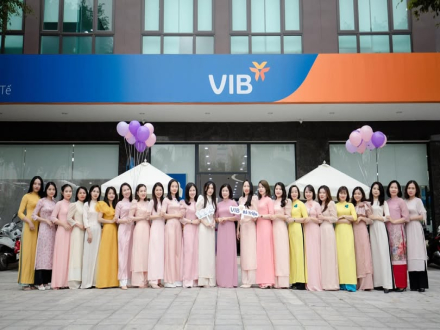 4 Ngân hàng TMCP Quốc tế VN - Nghi Sơn tuyển dụng vị trí Giao dịch viên